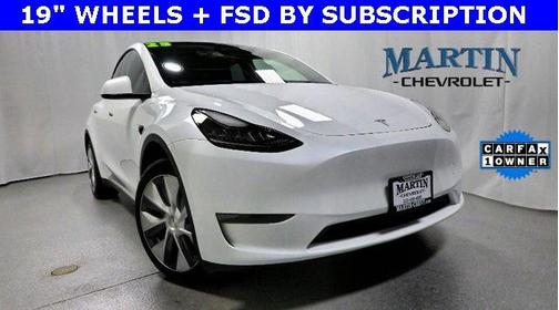 2023 Tesla Model Y Long Range