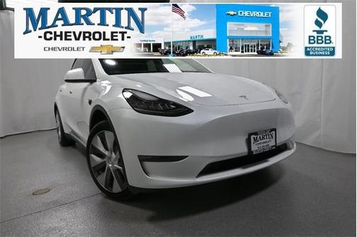 2023 Tesla Model Y Long Range