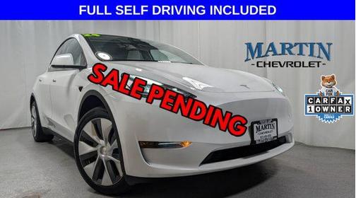 Pearl White Multi 2024 Tesla Model Y Long Range