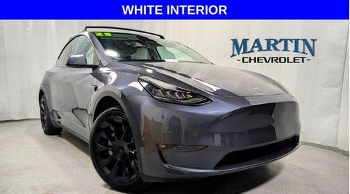 Midnight Silver Metallic 2023 Tesla Model Y Long Range