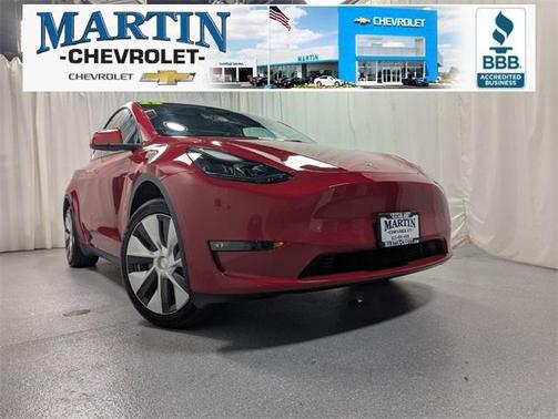 2023 Tesla Model Y Long Range