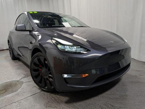 2023 Tesla Model Y Performance