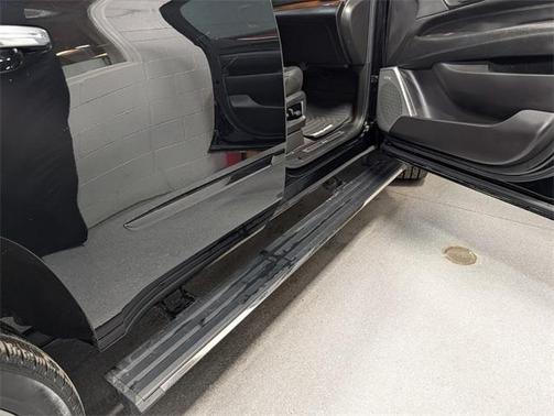 2020 Cadillac Escalade Premium Luxury