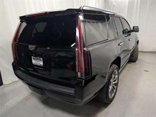 2020 Cadillac Escalade Premium Luxury