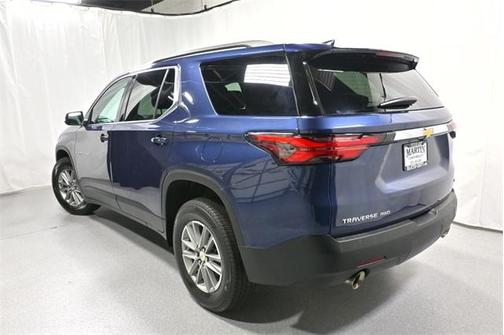 2022 Chevrolet Traverse LT Leather