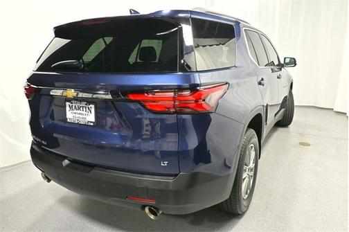 2022 Chevrolet Traverse LT Leather