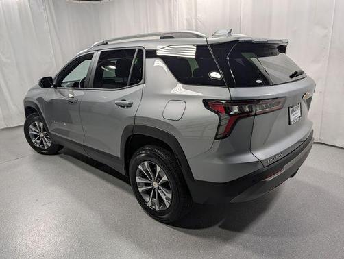 Sterling Gray Metallic 2025 Chevrolet Equinox LT