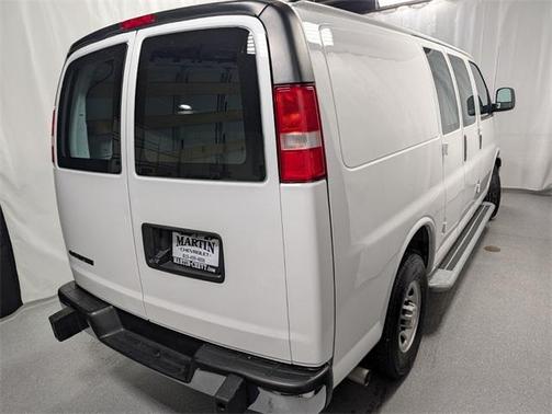 2024 Chevrolet Express 2500 Work Van
