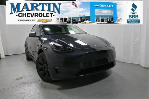 2024 Tesla Model Y Long Range