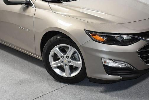 Mineral Gray Metallic 2022 Chevrolet Malibu 1LS