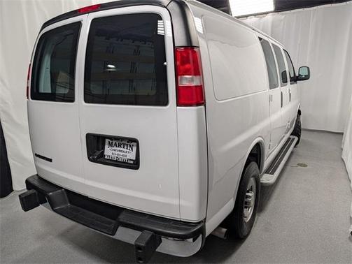 2024 Chevrolet Express 2500 Work Van