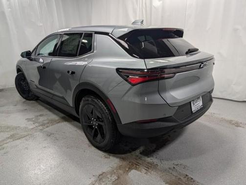 2026 Chevrolet Equinox EV LT 1