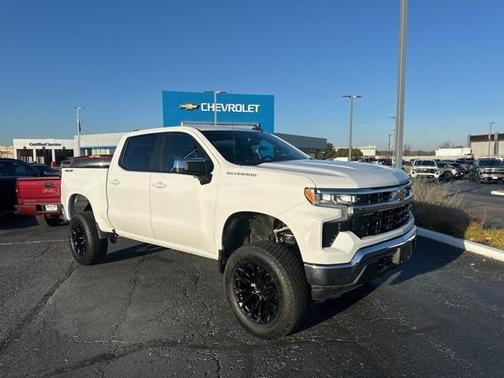 2025 Chevrolet Silverado 1500 LT