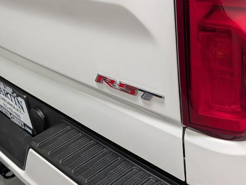 Summit White 2024 Chevrolet Silverado 1500 RST