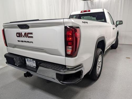 2024 GMC Sierra 1500 Pro