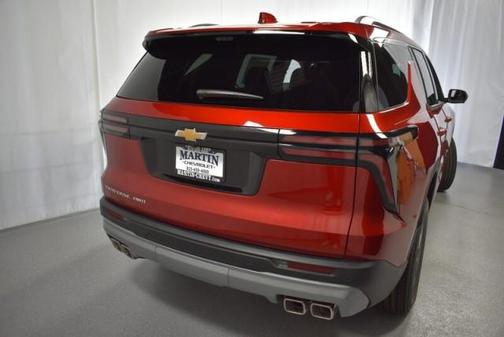 Radiant Red 2026 Chevrolet Traverse LT
