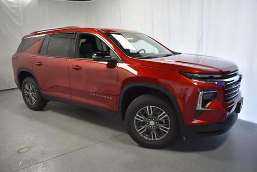 Radiant Red 2026 Chevrolet Traverse LT