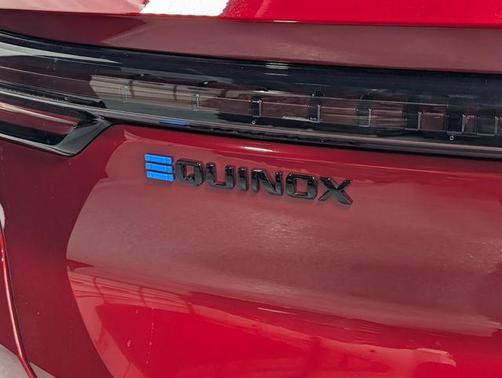 2025 Chevrolet Equinox EV RS