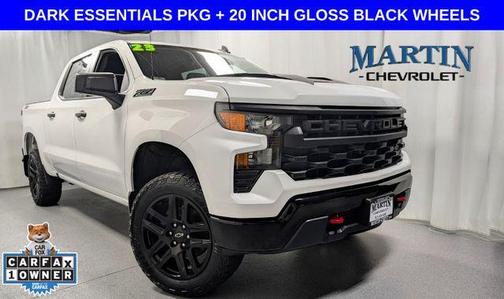 Summit White 2023 Chevrolet Silverado 1500 Custom Trail Boss