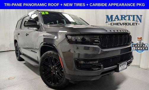 Metallic 2023 Jeep Wagoneer Series II
