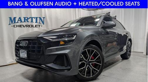 Daytona Gray Pearl Effect 2020 Audi Q8 55 Premium Plus