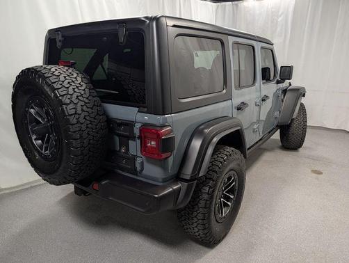 Anvil Clearcoat 2024 Jeep Wrangler Sport