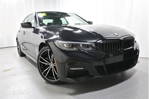 2022 BMW 330 i xDrive