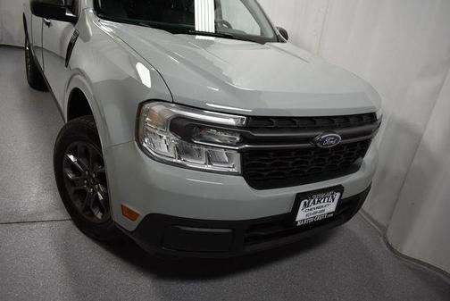 Cactus Green / Gray 2022 Ford Maverick XLT