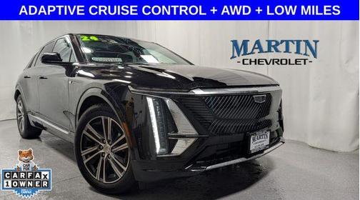 Stellar Black Metallic 2024 Cadillac LYRIQ Luxury