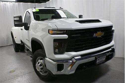 2025 Chevrolet Silverado 3500 WT