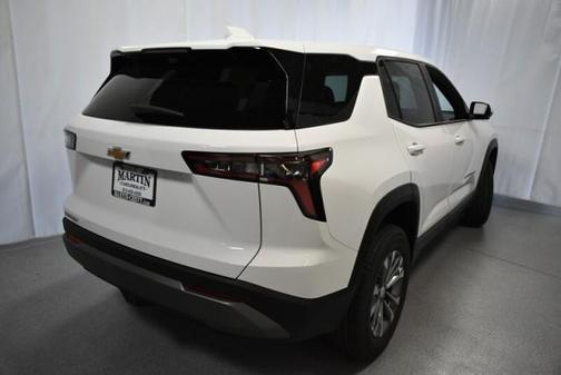 Summit White 2026 Chevrolet Equinox LT