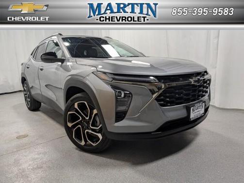Sterling Gray Metallic 2026 Chevrolet Trax 2RS