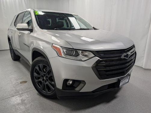 Silver Ice Metallic 2021 Chevrolet Traverse RS