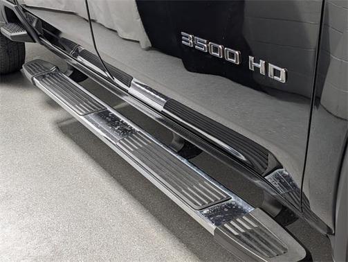 2024 Chevrolet Silverado 3500 LTZ