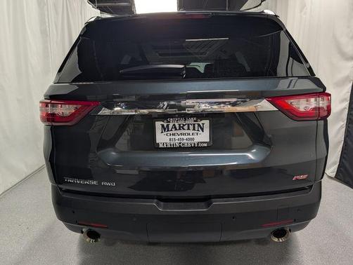 Graphite Metallic 2020 Chevrolet Traverse RS