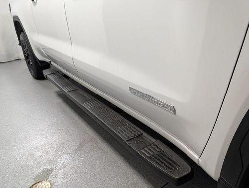 Summit White 2024 GMC Sierra 1500 Elevation