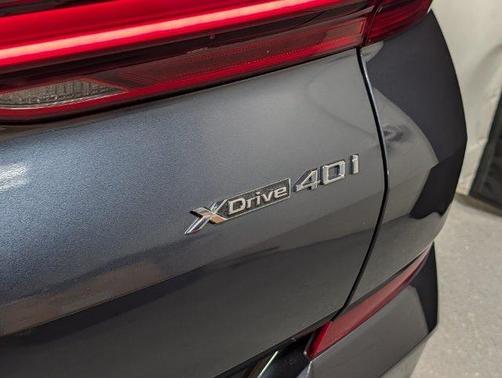 Arctic Gray Metallic 2022 BMW X6 xDrive40i