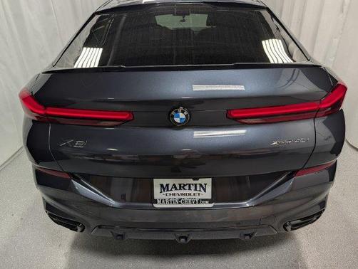 Arctic Gray Metallic 2022 BMW X6 xDrive40i