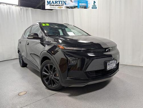 Mosaic Black Metallic 2023 Chevrolet Bolt EUV LT