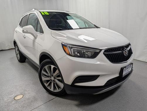 Summit White 2018 Buick Encore Preferred