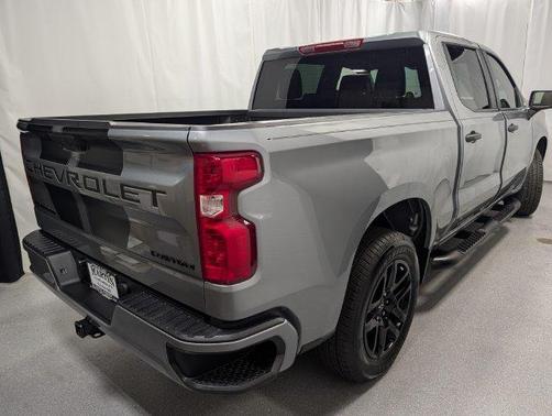 Sterling Gray Metallic 2025 Chevrolet Silverado 1500 Custom