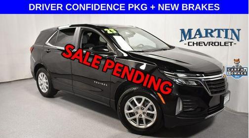 Mosaic Black Metallic 2023 Chevrolet Equinox 2LT