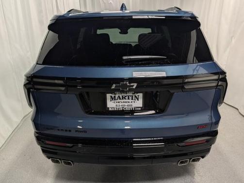 Lakeshore Blue Metallic 2026 Chevrolet Traverse RS