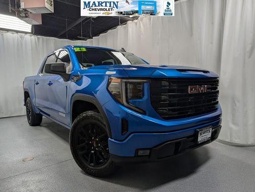 Dynamic Blue Metallic 2023 GMC Sierra 1500 Elevation