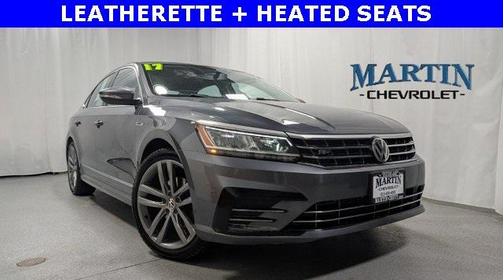 2017 Volkswagen Passat 1.8T R-Line