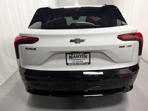 Summit White 2024 Chevrolet Blazer EV RS