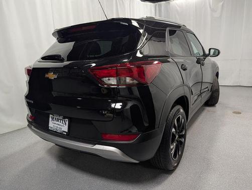 Mosaic Black Metallic 2023 Chevrolet Trailblazer LT
