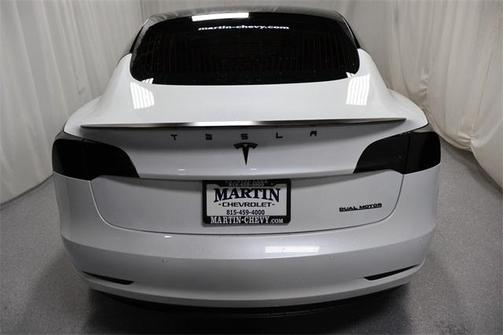 2020 Tesla Model 3 Performance