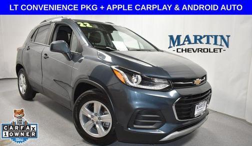Shadow Gray Metallic 2022 Chevrolet Trax LT