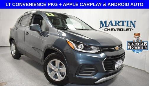 Shadow Gray Metallic 2022 Chevrolet Trax LT